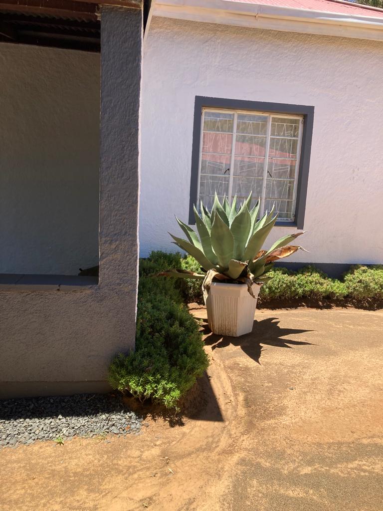 6 Bedroom Property for Sale in Dewetsdorp Free State